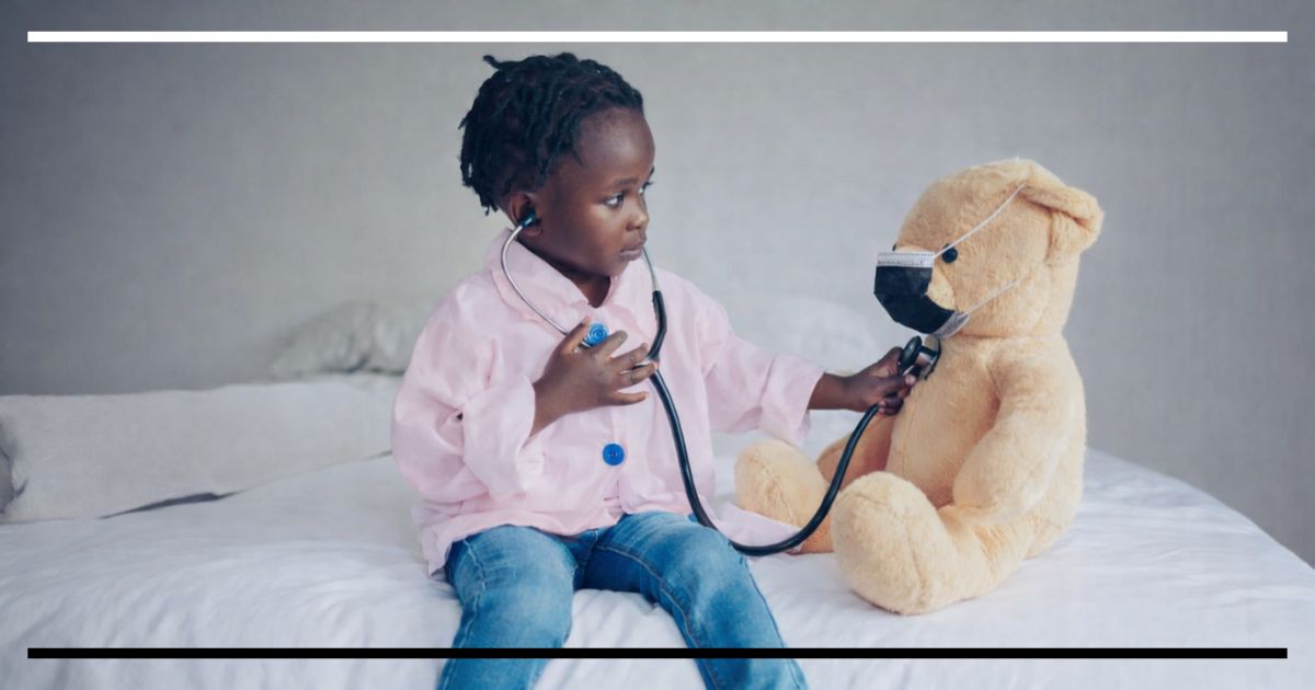 Brincar e Linguagem: como o faz de conta impulsiona o desenvolvimento da linguagem infantil