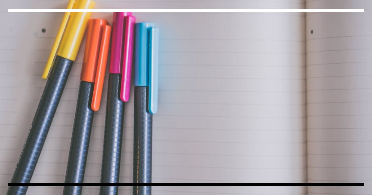 Grifar ajuda a estudar? Quando o marca-texto ajuda e quando atrapalha